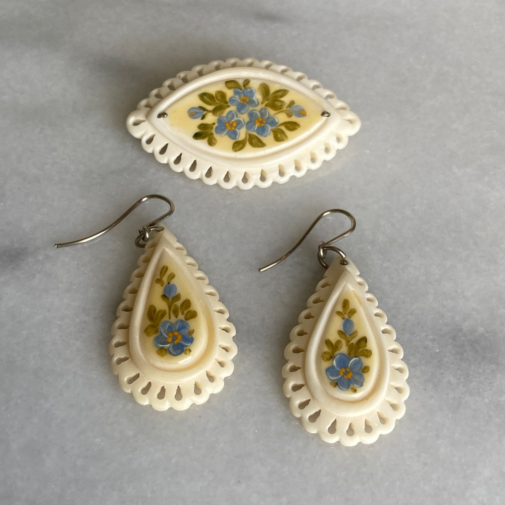 VINTAGE • Art Nouveau Earrings and Brooch Floral Hand Painted Carved Pin Elegant